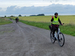 De gæve cyklister ankommer til Ringborgen (foto: Kørvel)