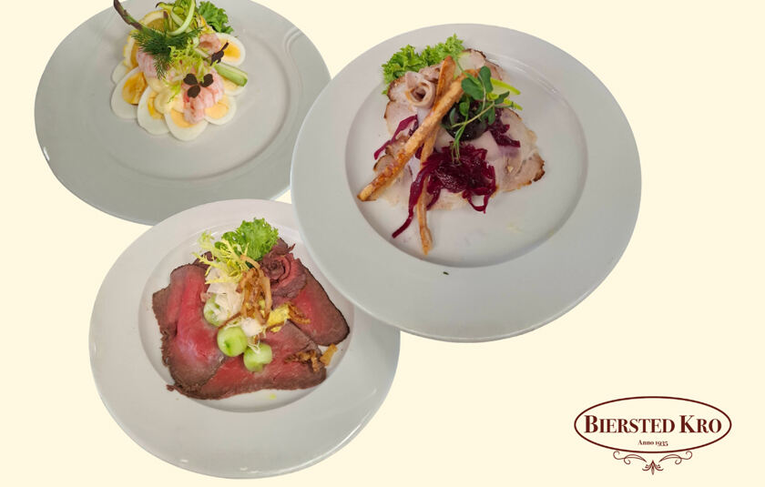 Tre forskellige smørrebrød som serveres hos Biersted Kro.