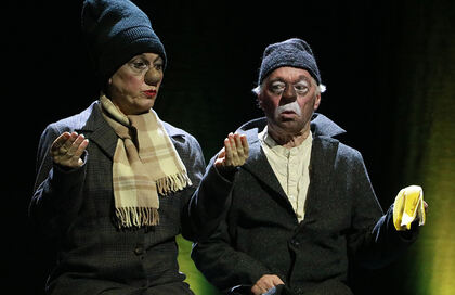 Forestillingen Bare Vent på Teater V