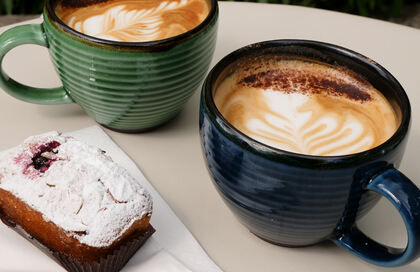 Chaplon's kage og kaffe