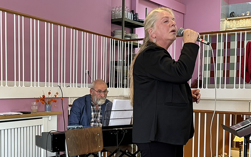 Janne og Carsten gav startskuddet til efterårets Månedens Musik - og ramte plet i skiven Janne og Carsten gav startskuddet til efterårets Månedens Musik - og ramte plet i skiven