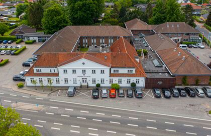 Frederik VI’s Hotel, der ligger på Rugårdsvej 590 i Odense NV.