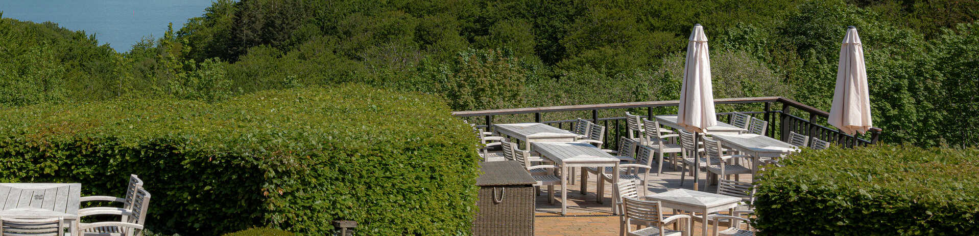 Terrassen p%C3%83%C2%A5 Munkebjerg Hotel med udsigt over Vejlefjord