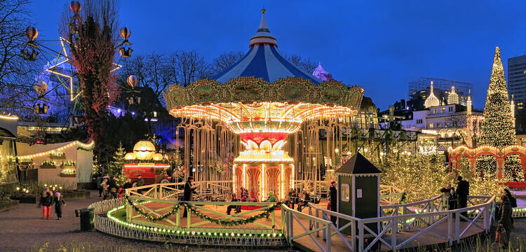 Ikoniske Kædekarusel i Tivoli i København.