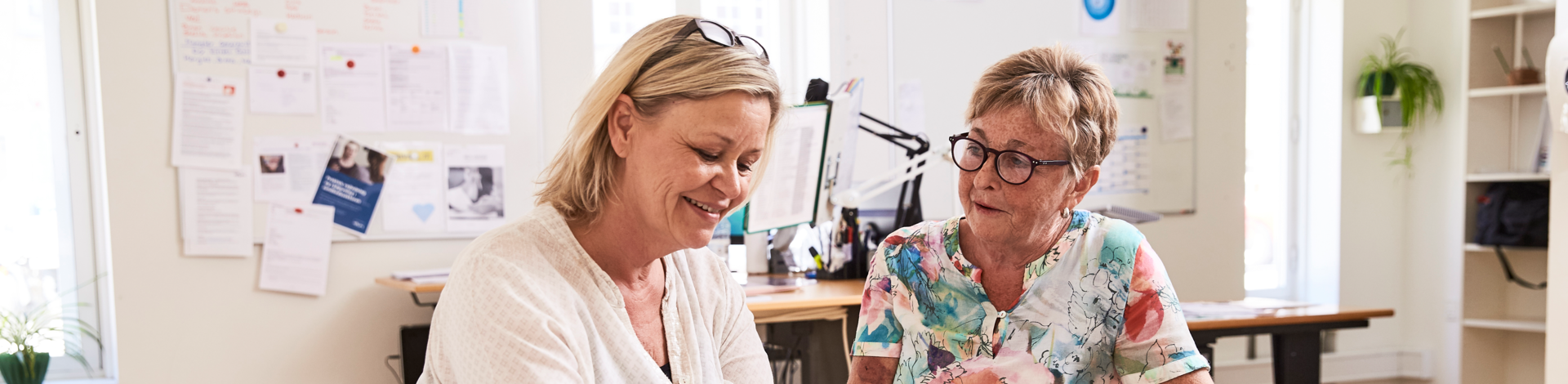 Claudi Thyrrestrup fotoptagelse "vÃ¥getjeneste-mÃ¸de med personale + bisidder", 8. maj 2018, Rosenborgcentret KÃ¸benhavn.
Plejehjemspersonale, social og sundhedshjÃ¦lpere, sosu, sosu